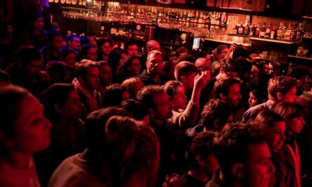 Barman · Barmaid (h/f/x) - Expérimenté·e, JobXtra.be JobXtra.be - machine 1